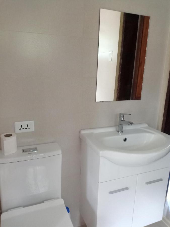 El Castillo Bed And Breakfast Angono Екстериор снимка