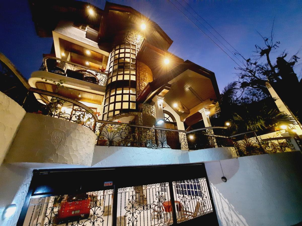 El Castillo Bed And Breakfast Angono Екстериор снимка