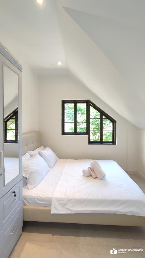 El Castillo Bed And Breakfast Angono Екстериор снимка